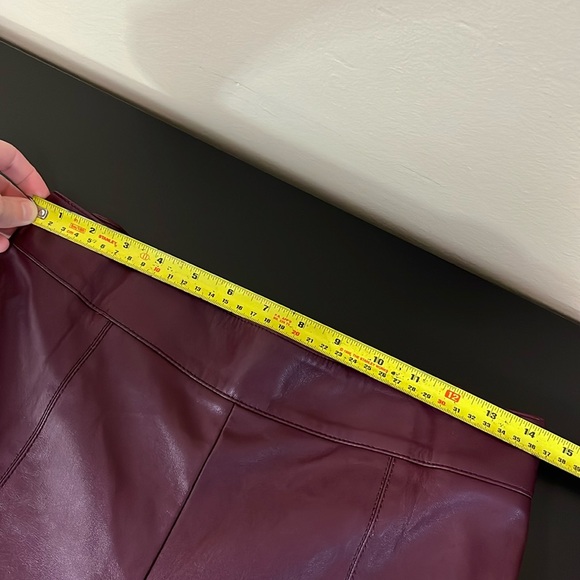 Anne Taylor Petite The Petite Faux Leather Easy Straight Crop Pant - Picture 12 of 16